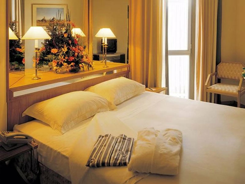 12 Nights 5 Star Umrah Package